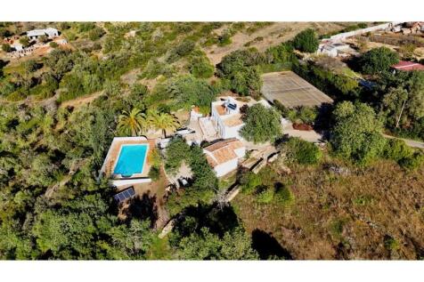 Almancil Fully Renovated 5 Bed Villa For Sale (11)