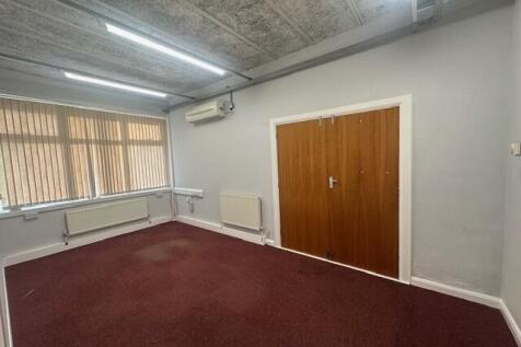 Office to rent Image 6