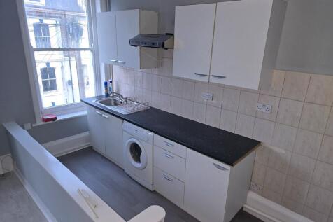 Clanwilliam Road, Deal photo 5