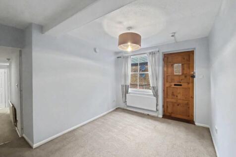 The Broadway, St Ives, Cambs, PE27 photo 3
