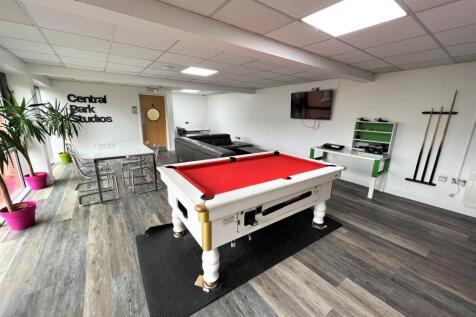 communal lounge.jpeg