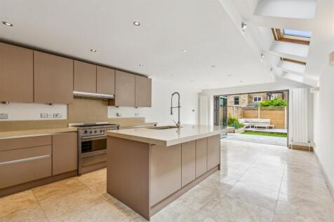 Fraser Street, W4 - FOR SALE