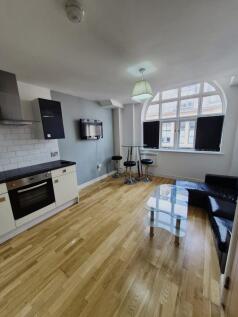FLAT 8