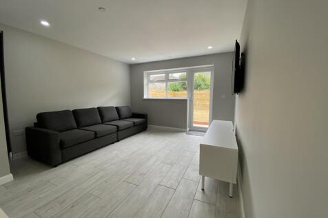 Wyeverne Road, Cathays photo 4