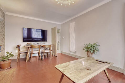 60a St. Johns Roa...