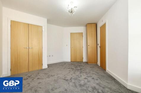 Hyde Close, Greenwich Court, RM1 photo 5
