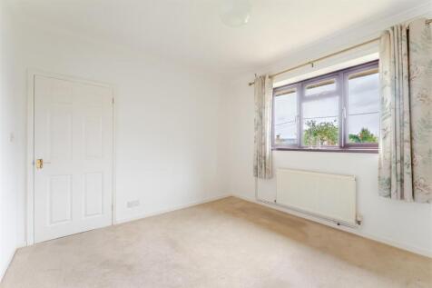 7 Millier Road, Cleeve, BS49 4NL 12.jpg