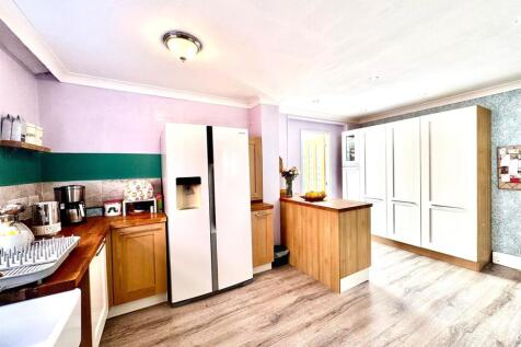 WhatsApp Image 2025-09-26 at 14.08.15 (6).jpeg