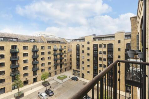 cayenne court 2 F...