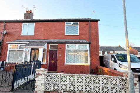 Heywood, OL10 - property photo