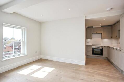 Living Room/Kitchen