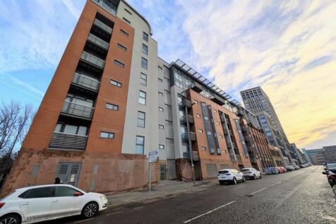 44 Pall Mall External