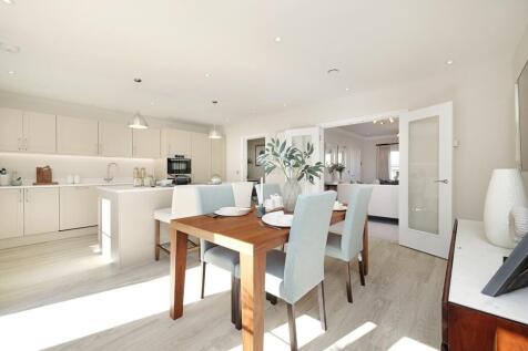 Kitchen/ Dining Room