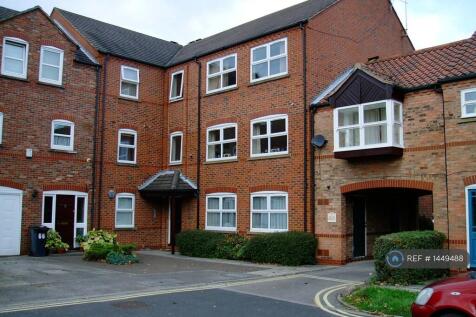 Ground Floor Flat In Small Private Block