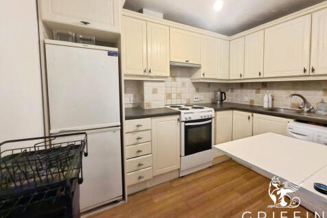 Astley, Grays, RM17 photo 4