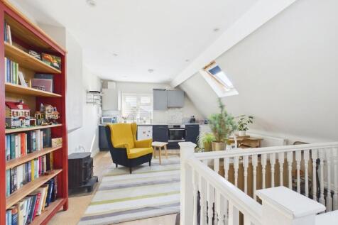 South Cote, Flat 5, 2 Parliament Street, Norton, Malton YO17 9HE photo 3