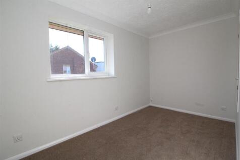 bedroom 2 image .JPG