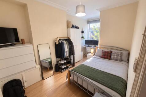 Malefant Street, Cardiff photo 5