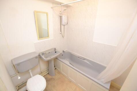 Evesham Road, Cheltenham, GL52 photo 3