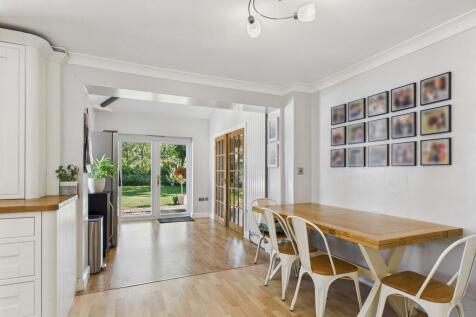 CAM04092G0-PR0080...