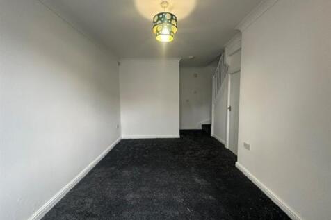 Emily Close, Failsworth photo 3