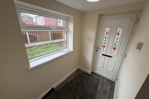 Addison Square, Dinnington photo 5