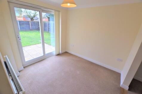 MAGNOLIA CLOSE, Beck Row, IP28 photo 4
