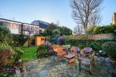 Camden Square London NW1 photo 3