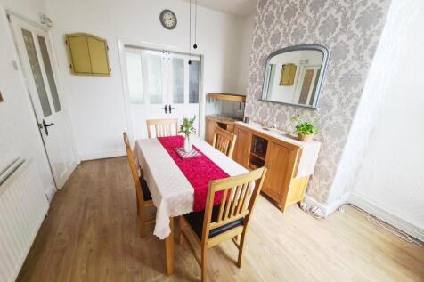 5 Fraternitas Terrace 30/09/2025, 12:47 2025100...