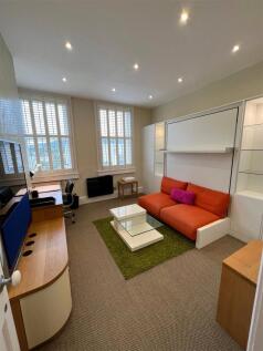 Sitting Bedroom 1