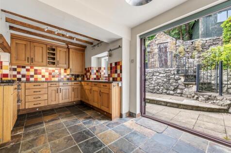 Kitchen to courtyard garden.jpg