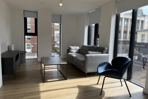 1 Bedroom Flat in PR1 1AT