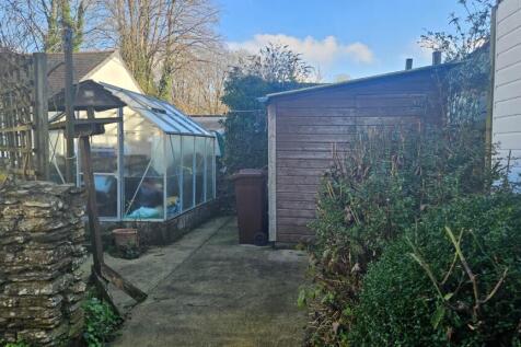 To Book A Viewing Call TPS Lostwithiel on 01208 87