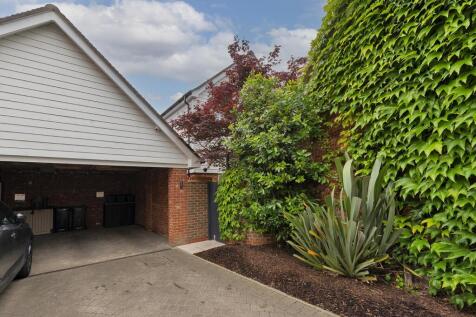 Car Barn &amp; Parking