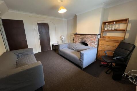 Broadlands Road,  photo 4