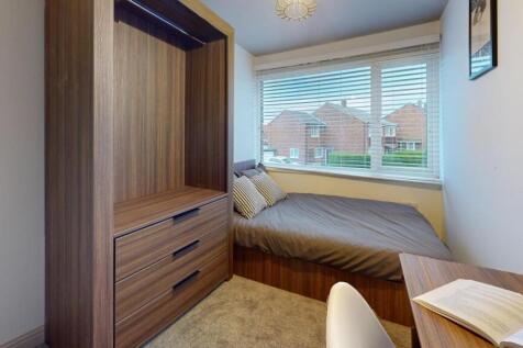 St Bedes Close, Durham photo 4