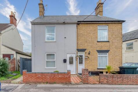 Lowestoft, NR33 - property photo