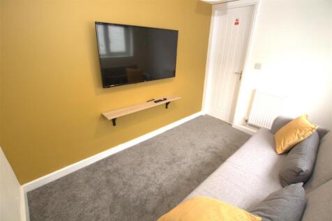 living area .jpg