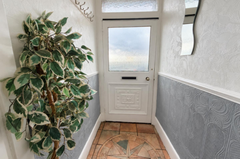 VESTIBULE