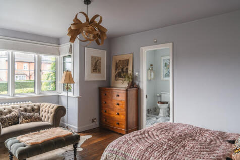 310798 - 84CranmoreLane_HighRes-20.jpg