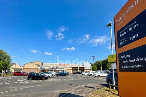 Avenue Square, Stewarton sainsbury's
