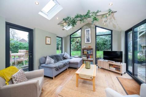 Stunning garden room