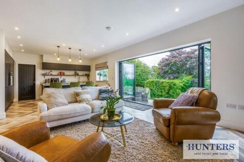 98485_18-Belmont-Grove-Rawdon (6) - Copy_low.jpg