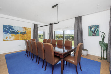 5 bed, 5 bath Detached in Edinburgh - Photo 17