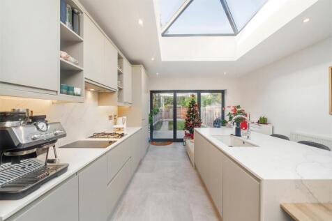 Open Plan Kitchen/Dining/Family Room