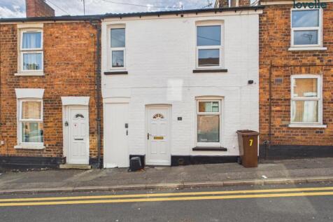CAM01383G0-PR0485-STILL024.jpg