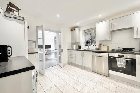 1 Bedroom Flat to let