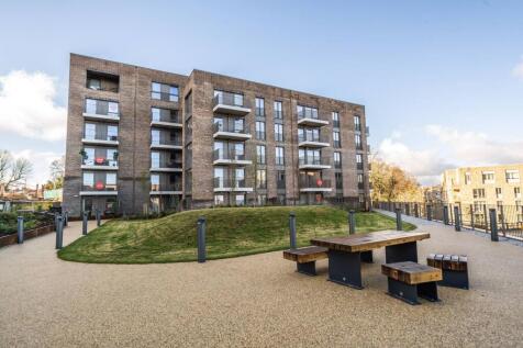 Click to visit Rightmove listing