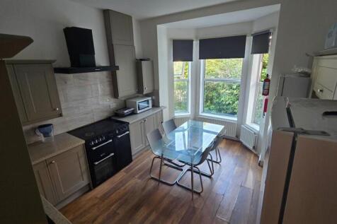 Victoria Road Fallowfield, Manchester, M14 photo 5