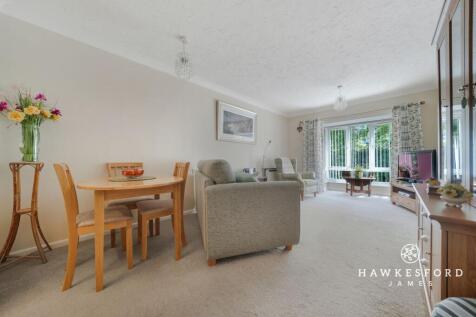 Barkers Court, Sittingbourne - Lounge/diner